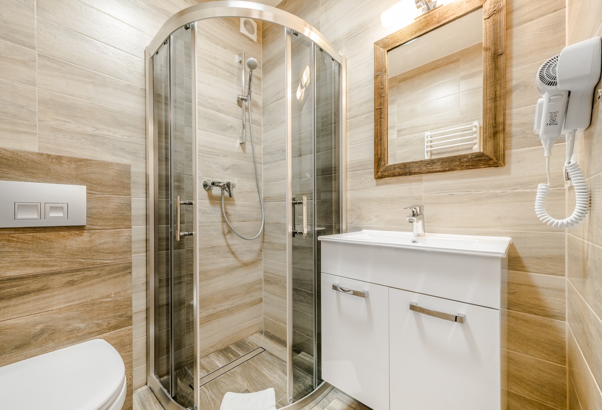 Pokój dwuosobowy miniatura 3